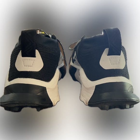 Nike ZoomX Zegama Trail Women’s Size 9 B ~ worn once - Picture 9 of 16